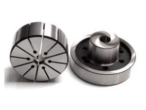 FATPOL produttore di attrezzature tecnologiche per macchine CNC e torni automatici